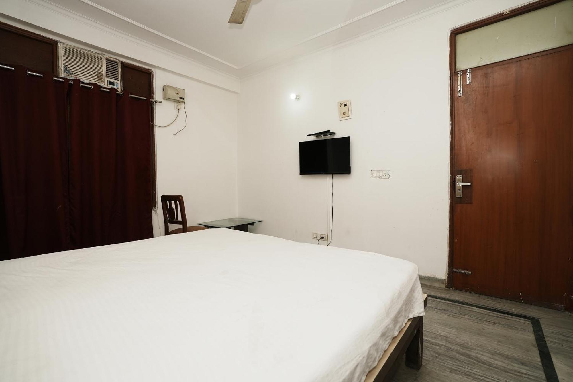 Hotel Sunrise Moon New Delhi Ngoại thất bức ảnh
