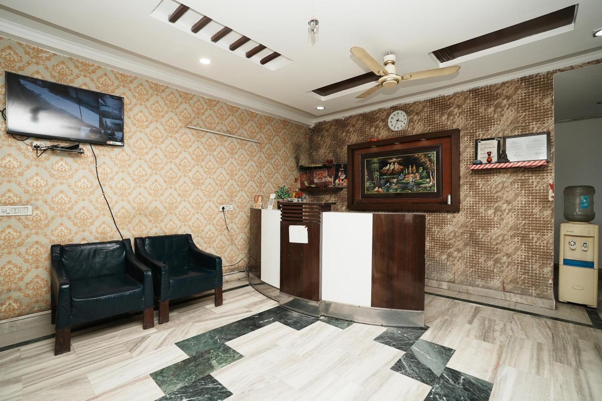 Hotel Sunrise Moon New Delhi Ngoại thất bức ảnh